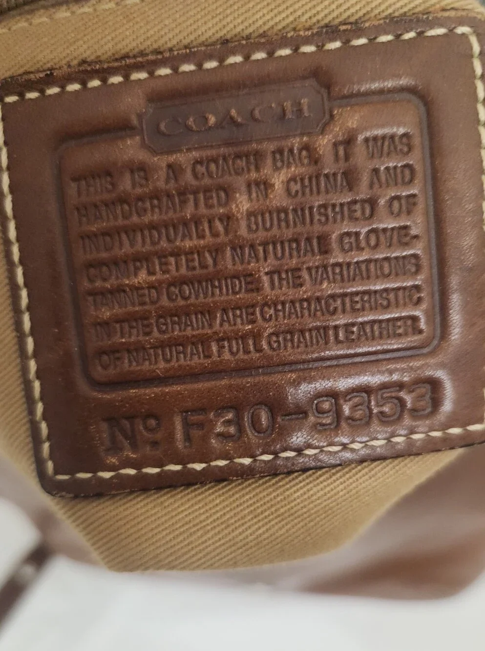Vintage Coach CIRCA 1993 Amazing LOVED Collectors Item Rare!!